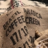 Leere Kaffeebohnensäcke der Frankfurter Kaffeerösterei